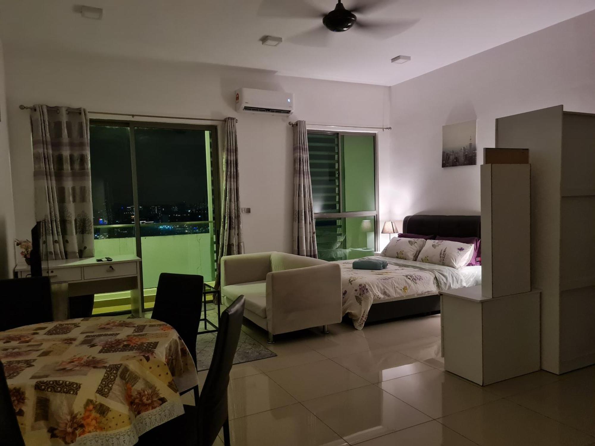 Retreat At Cybersquare Διαμέρισμα Cyberjaya Εξωτερικό φωτογραφία